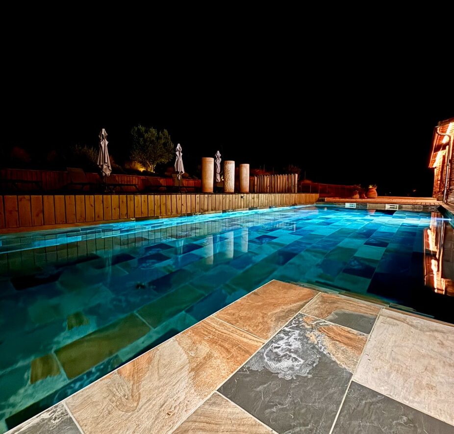 piscine fabuleuse près de Toulouse au Domaine d'Escons
